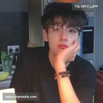 翁彩眉